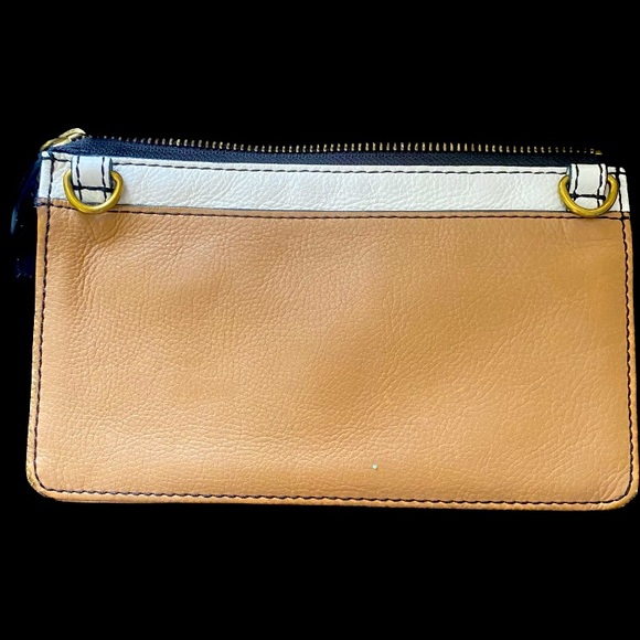 Vintage Fossil Crossbody Wallet - Picture 2 of 6